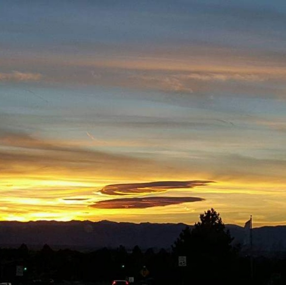 Meet your Posher, Jen - Picture 3 of 4